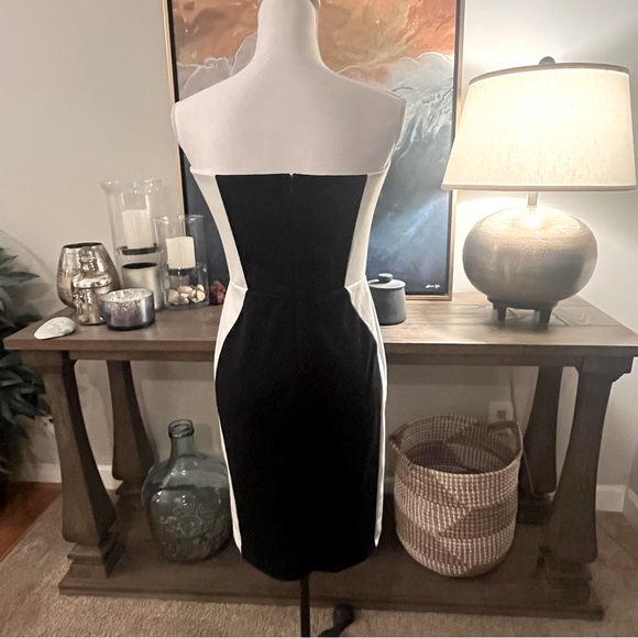 🖤🤍 VENUS Sexy Strapless Black & White Cocktail Dress Curve-Hugging Size 8 🔥 - Picture 9 of 15